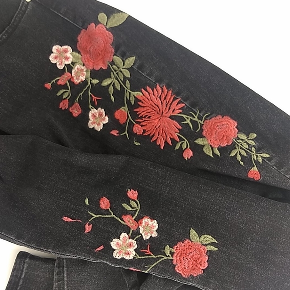 a.n.a Denim - HOST PICK! A.N.A embroidered jeggings size 12